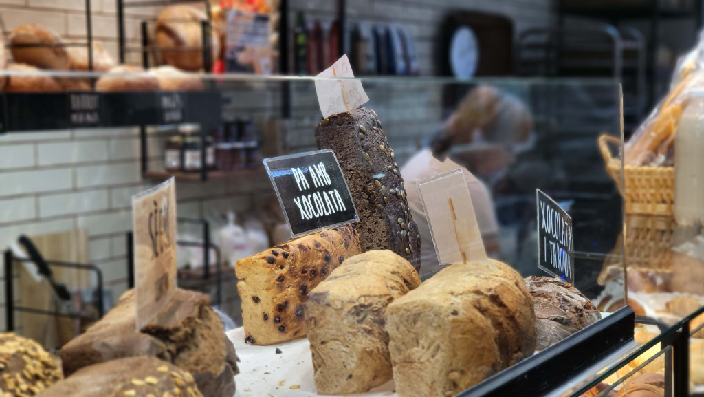 Vista dels productes del Forn del Mercat Municipal