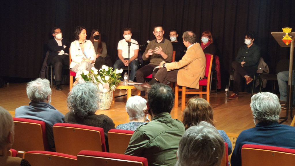 Conductors de l'acte i testimonis al darrere