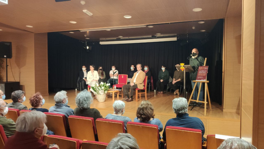 Conductors de l'acte i testimonis al darrere