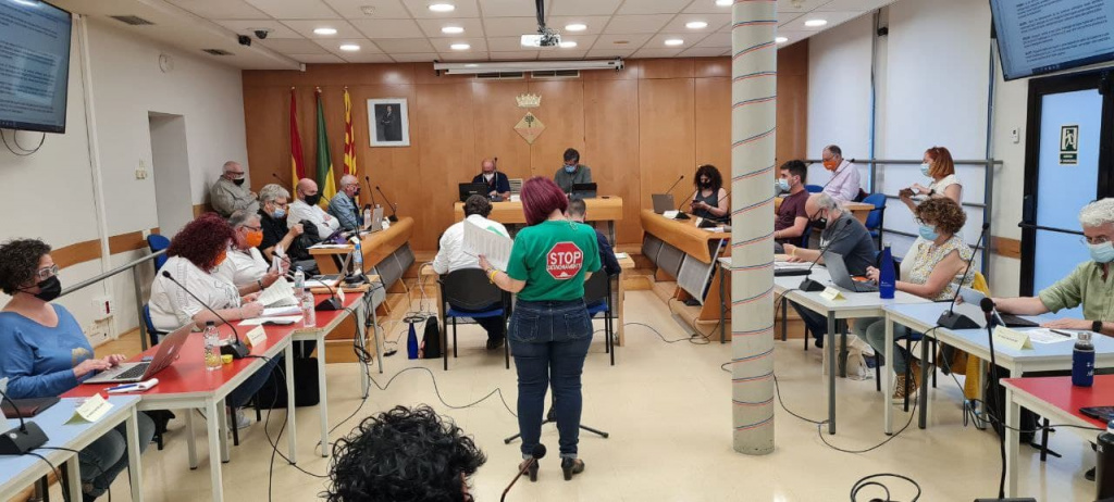 Intervenció d'un membre de la Plataforma d'Afectats per la Hipoteca (PAH) al Ple