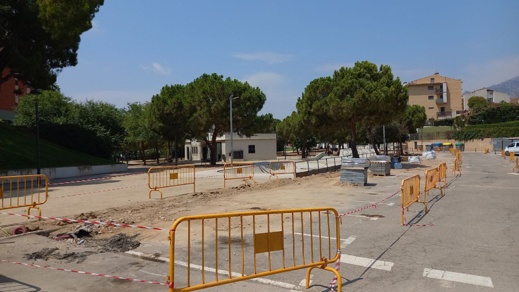 Arranjament del paviment de l'aparcament del C/ Miquel Coll i Alentorn