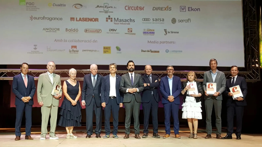 Grup de premiats en l'Escenari del Teatre de la Passió