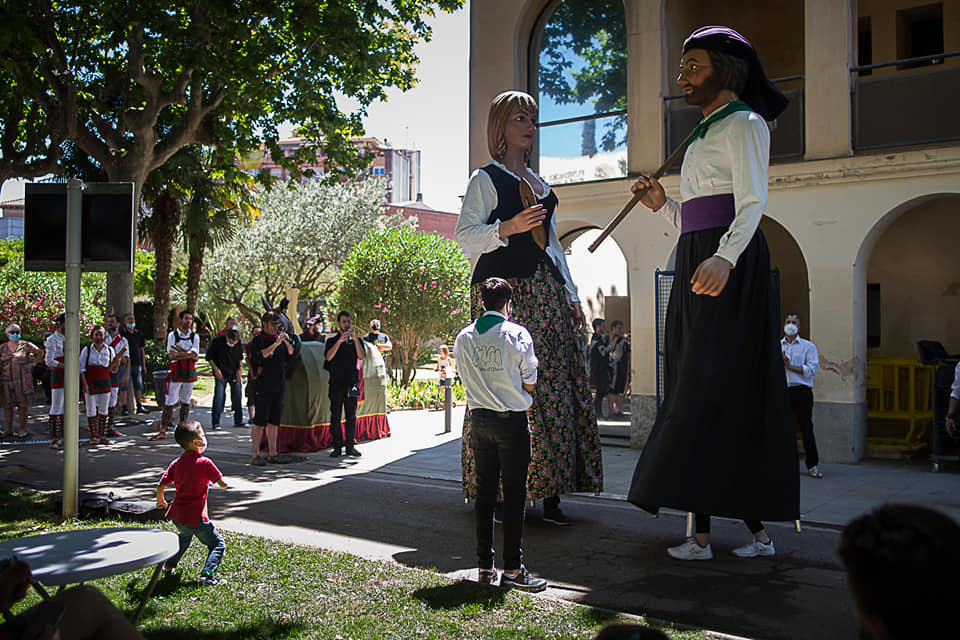 Mostra de cultura popular amb els gegants d'Olesa