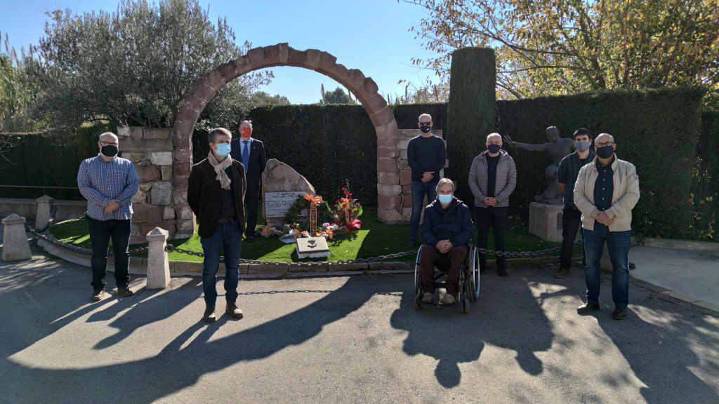 L’Ajuntament d’Olesa homenatja les víctimes de la Guerra Civil i la repressió franquista en un acte condicionat per les restriccions